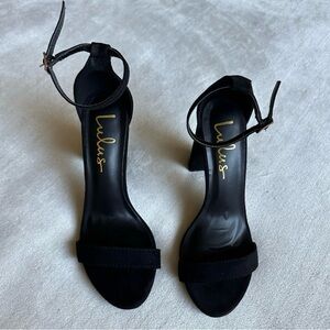 Lulus black heels